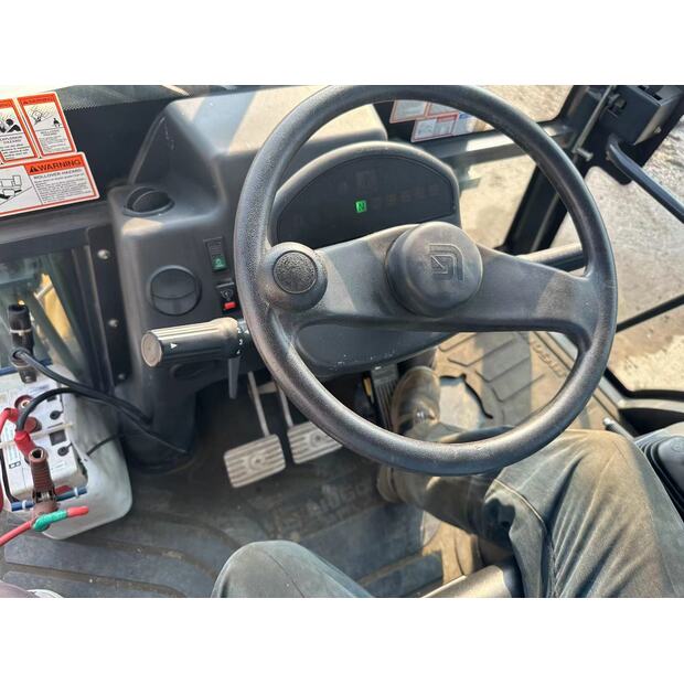 2023 ليوكونج CLG777A-44148540