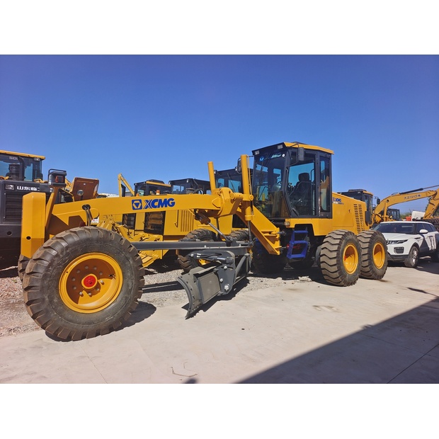 2023 اكس سي ام جي GR180-44148567