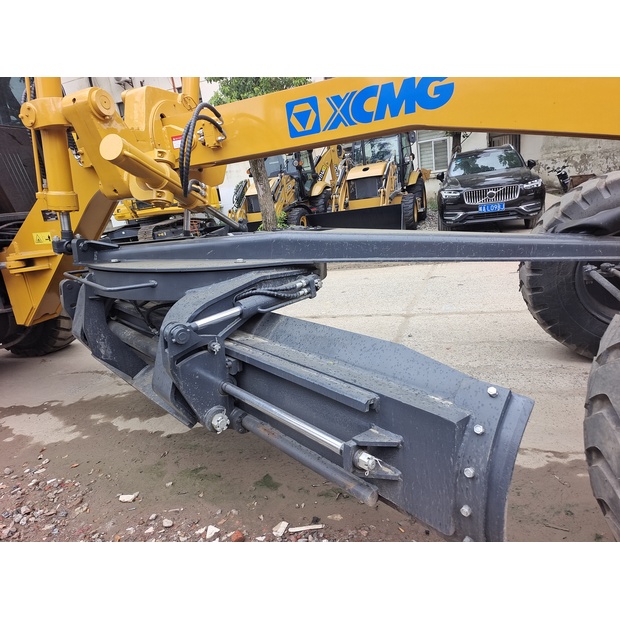 2023 اكس سي ام جي GR2153-44148597