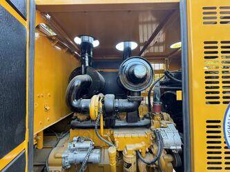 2023-caterpillar-160k-1392390-44148649