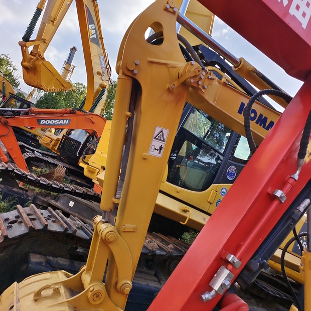 2023 كوماتسو PC40-44148685