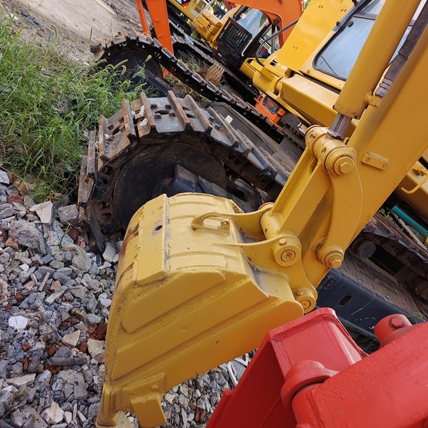 2023 كوماتسو PC40-44148686