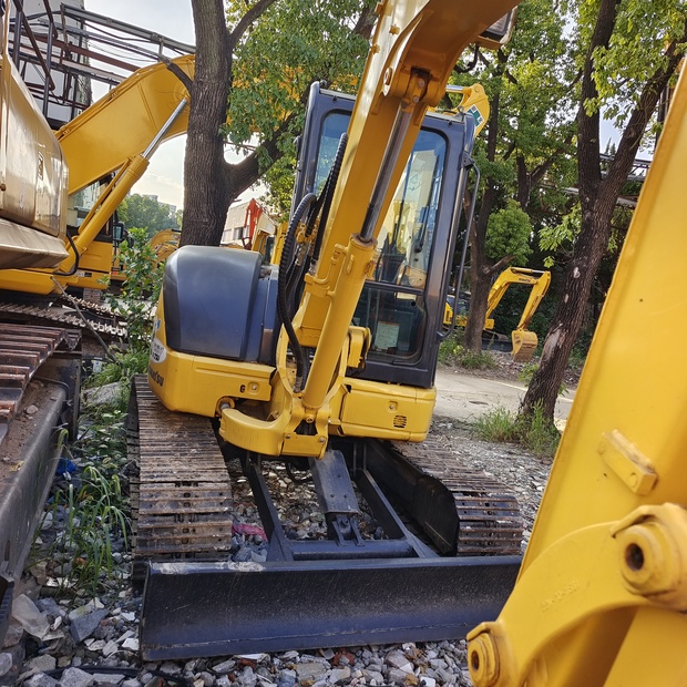 2023 كوماتسو PC40-44148687