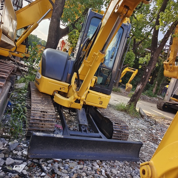 2023 كوماتسو PC40-44148688