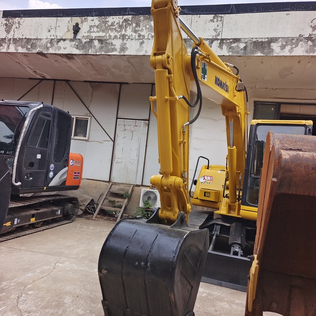 2023 Komatsu PC60-44148709