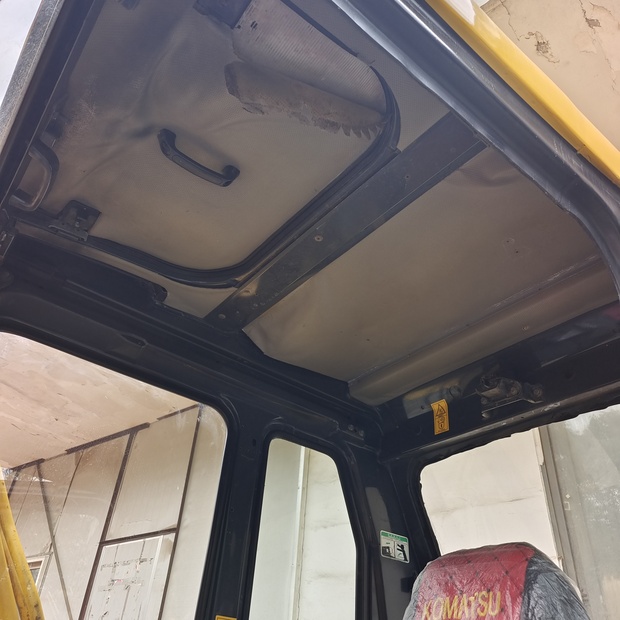 2023 Komatsu PC60-44148713