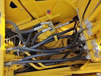 2023-komatsu-pc200-6-1392401-44148782
