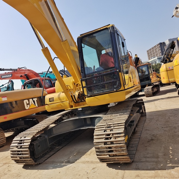 2024 Komatsu PC200-7-44148785