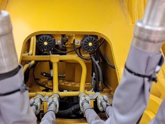 2023-komatsu-pc210-7-44148811