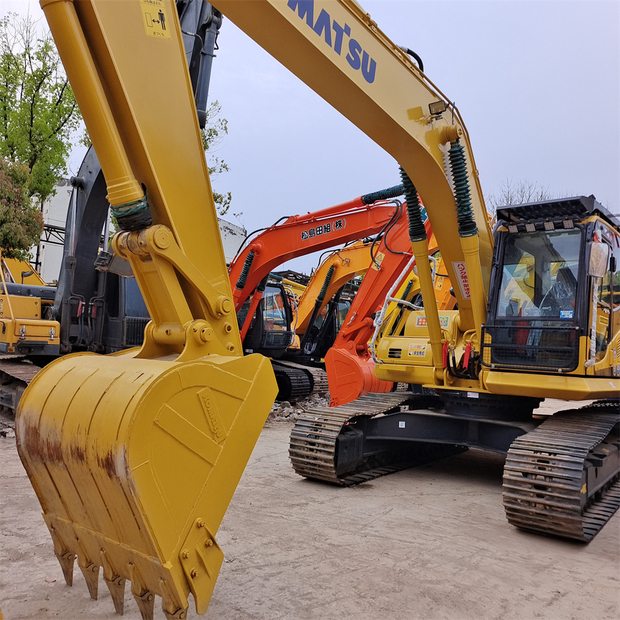 2023 كوماتسو PC220-7-44148834