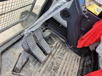 2023-komatsu-pc220-7-1392405-44148836