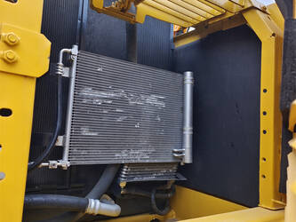 2023-komatsu-pc220-7-1392405-44148839