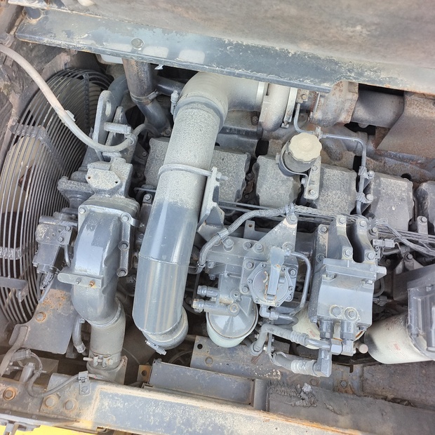 2023 Komatsu PC450-8-44148890