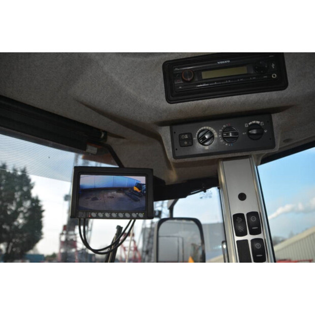 2015 Volvo L180H-44148915