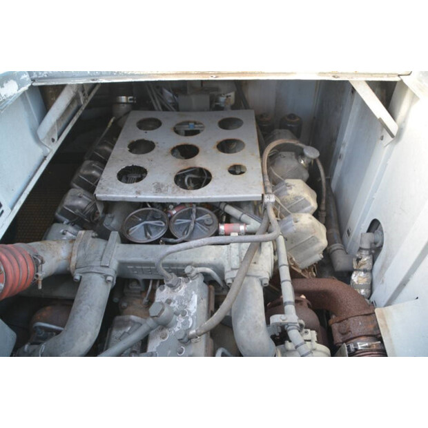 2004 ليبهير LTM1100-2-44148995