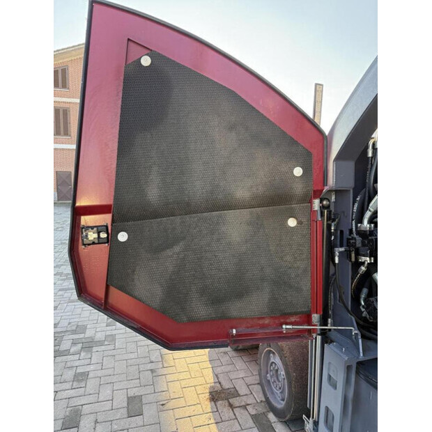 2021 ديناباك SD 2500 WS-44149040