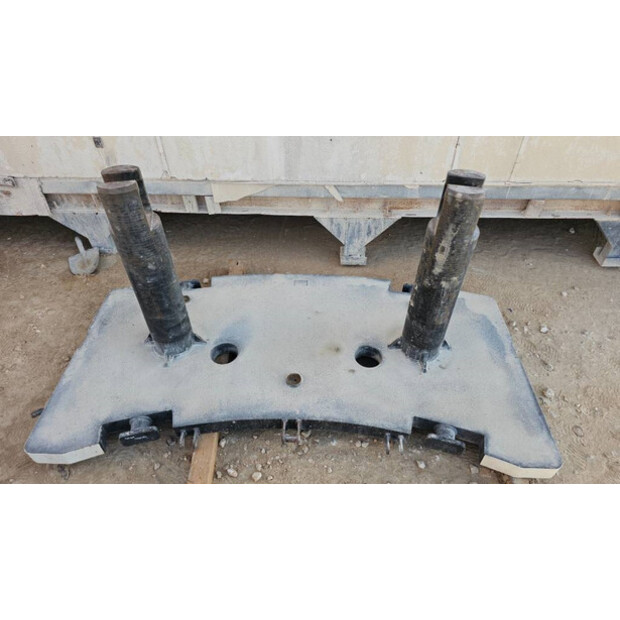 2017 GROVE GMK4100L-1-44149090