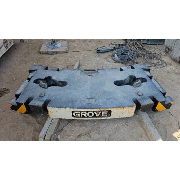 2017 GROVE GMK4100L-1-44149093