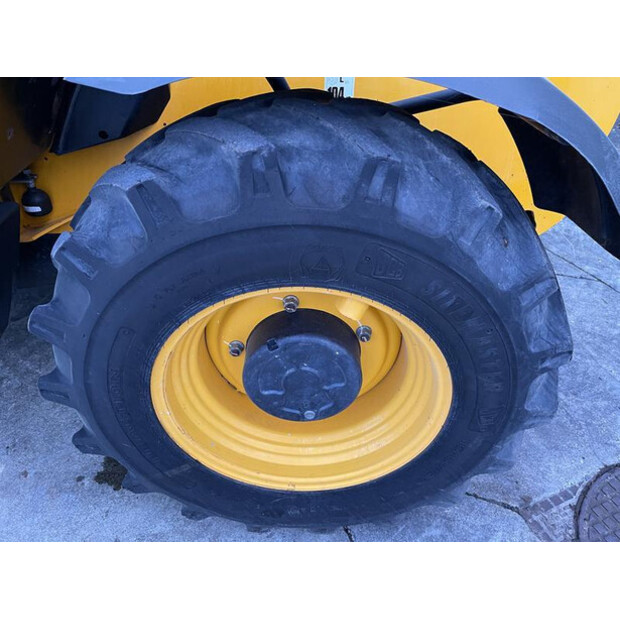 2015 JCB 531-70-44149179