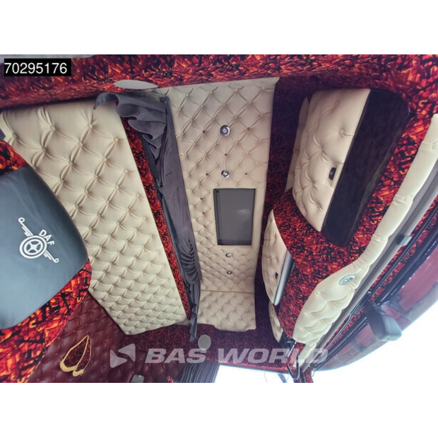 2018 داف XF 530-44149266