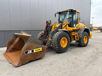 Image for WHEEL LOADERS 2017 Volvo L90H