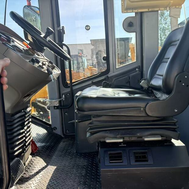 2020 اكس سي ام جي XS223J-44150459