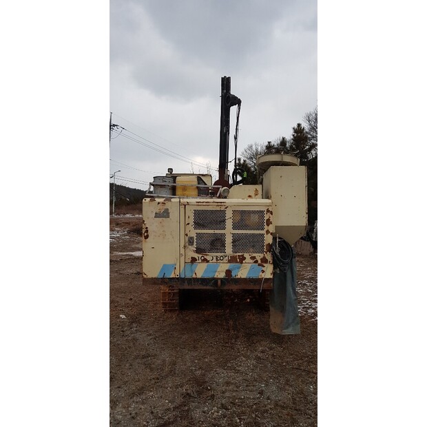 2002 تويو TCD928C-44150545