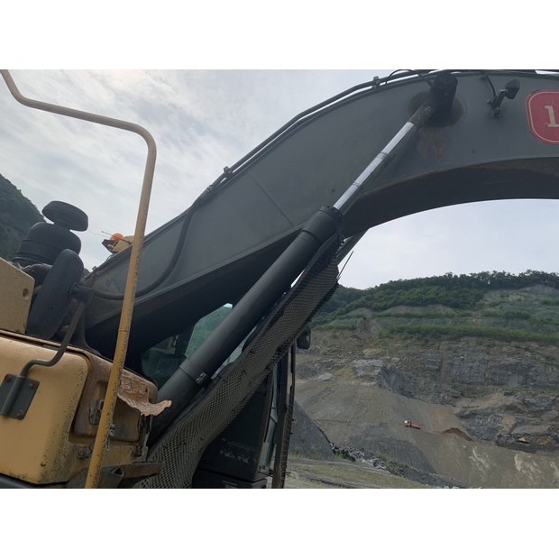 Volvo EC300DL-44150887