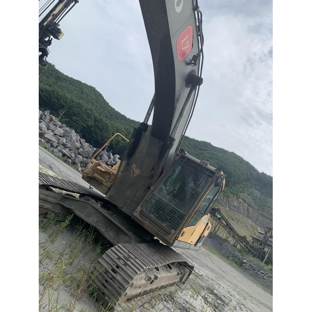 Volvo EC300DL-44150888