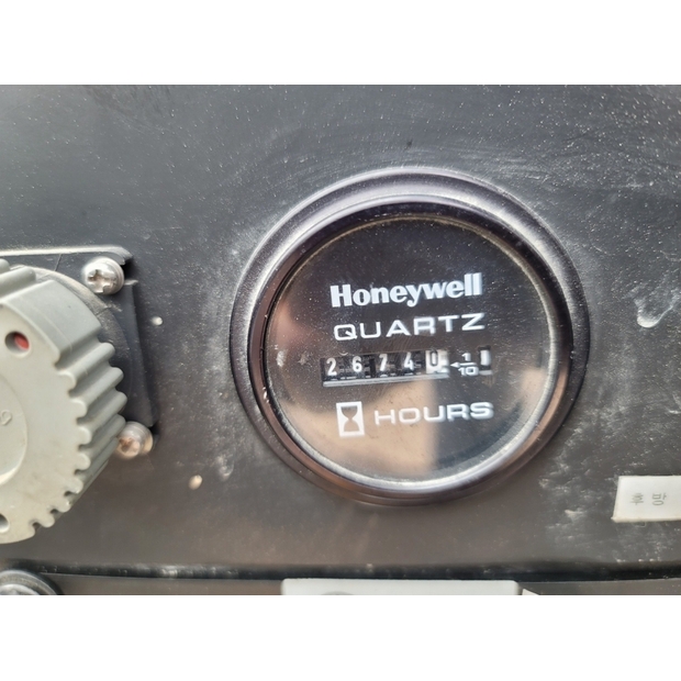 2014 SOOSAN STD14E-44150906