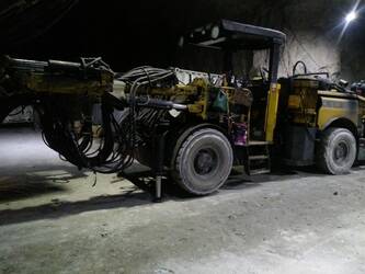 2005-atlas-copco-rocket-boomer-m2d-44150957