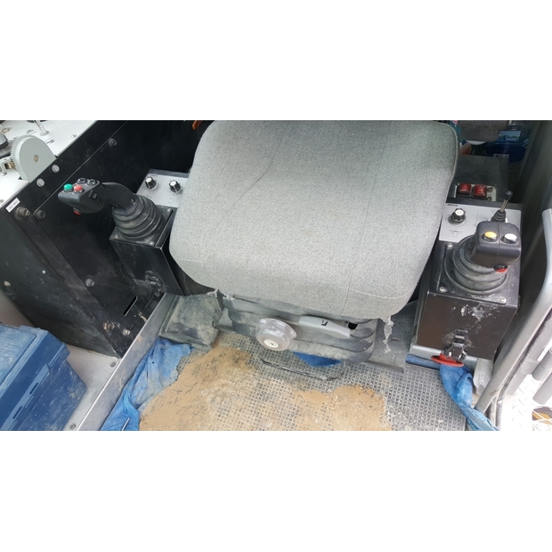 2014 SOOSAN STD11-44151009