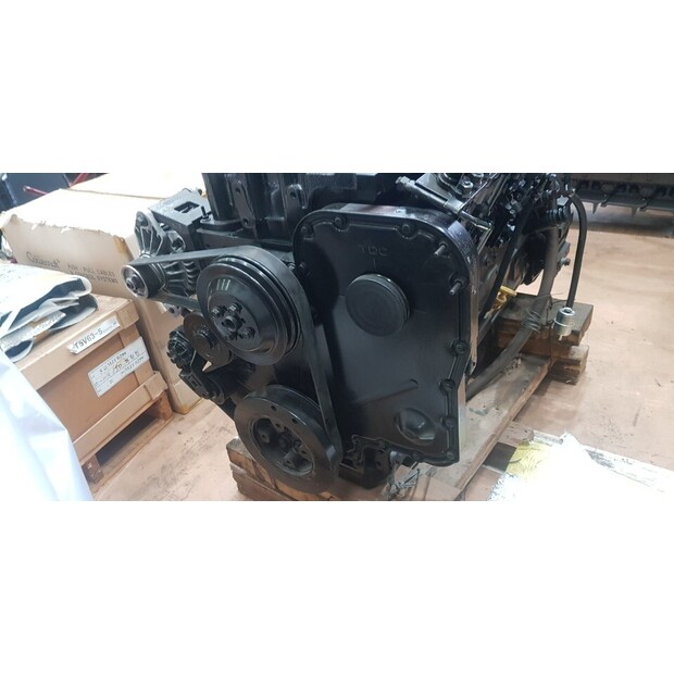 قطع الغيار مستعملة-44151031