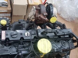 spare-parts-used-1392454-44151033