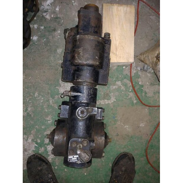 قطع الغيار دريفتر سبيرز مستعملة-44151122