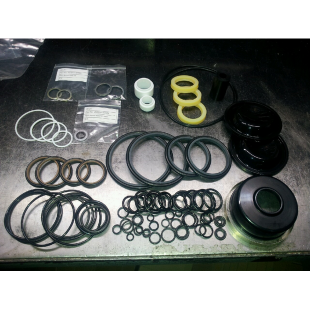 قطع الغيار مستعملة-44151203