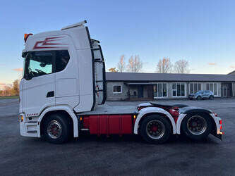 2018-scania-s500-1382678-44151288