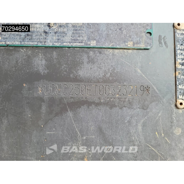 2019 Volvo EC250EL-44151534