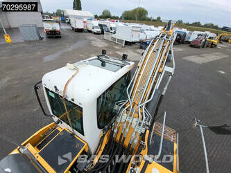 2016-liebherr-r922lc-1322095-44151542