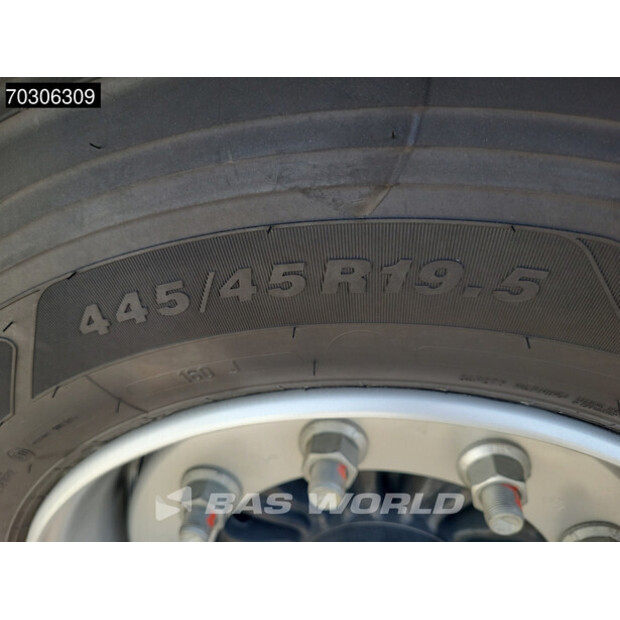 2025 Kässbohrer LB3E-44151832