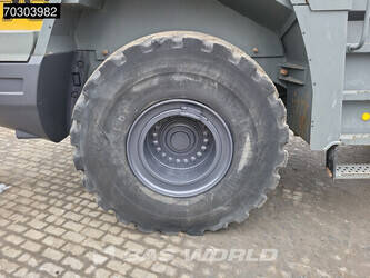 2015-liebherr-l576-44152609