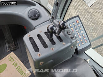 2015-liebherr-l576-44152614