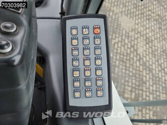 2015-liebherr-l576-44152616