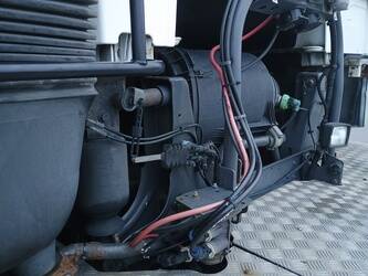 2013-volvo-fh-540-1392537-44152779