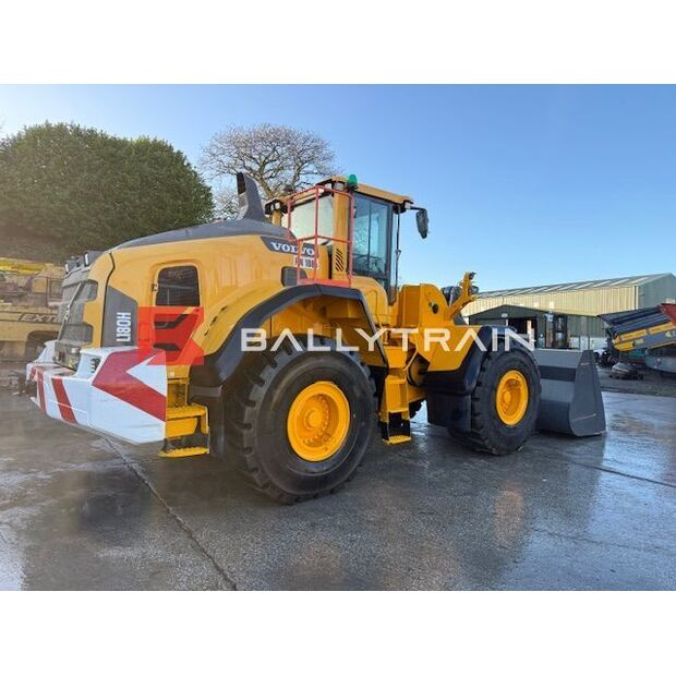 2019 فولفو L180H-44158674