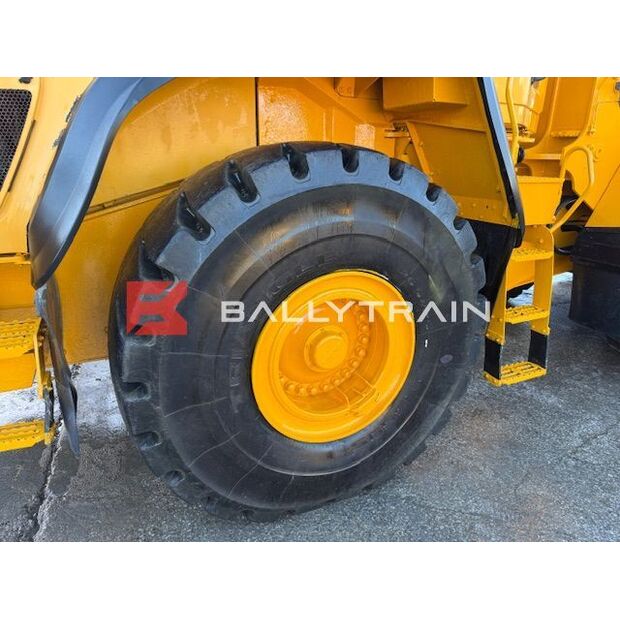 2019 فولفو L180H-44158712