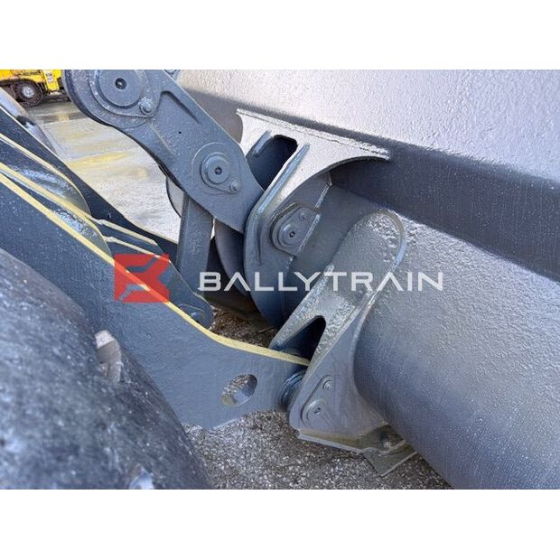 2019 فولفو L180H-44158716