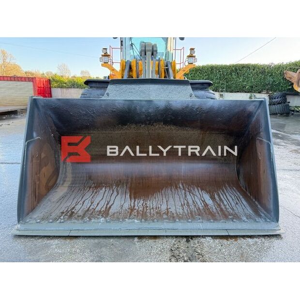 2019 فولفو L180H-44158724