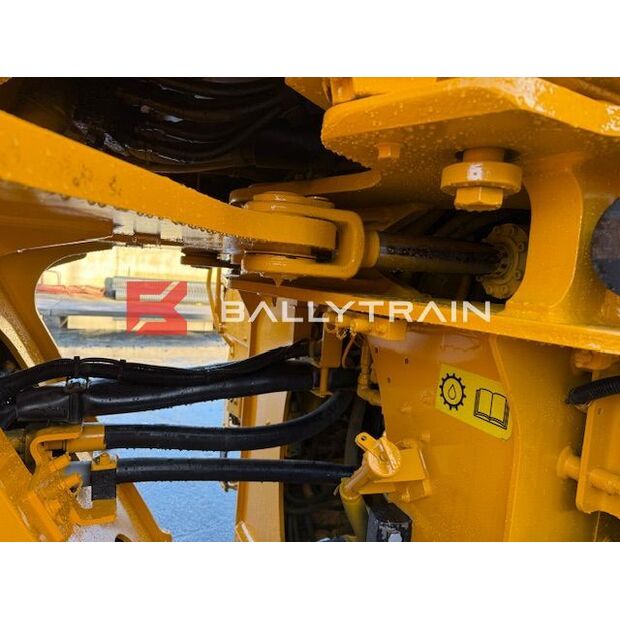 2019 فولفو L180H-44158749