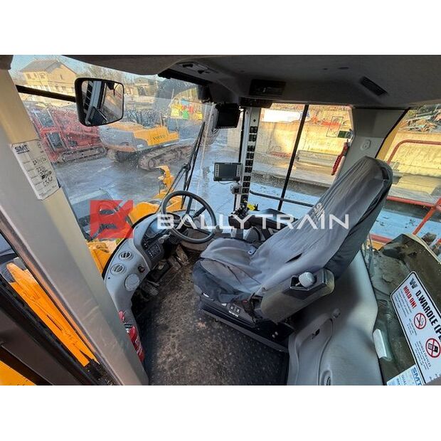 2019 فولفو L180H-44158767